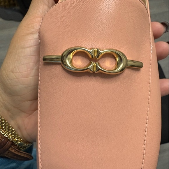 Coach slides - Picture 5 of 8